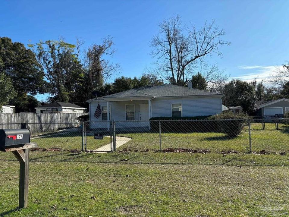 128 Beech St, Pensacola, فلوريدا 32506, الولايات المتحدة