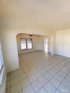 128 Beech St, Pensacola, فلوريدا 32506, الولايات المتحدة