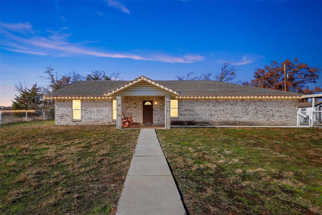 12001 S Fm 730, Azle, Texas 76020, Estados Unidos