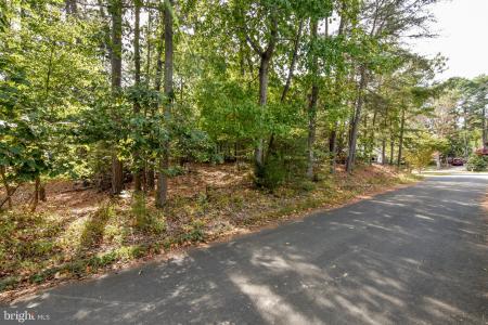 1145 Stagecoach Circle, Lusby, Maryland 20657, États-Unis