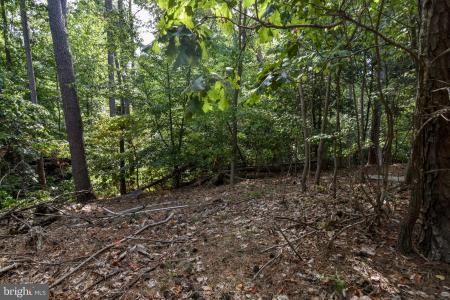 1145 Stagecoach Circle, Lusby, Maryland 20657, États-Unis
