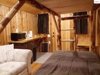 57 & 59 W Dolly Varden, Bayview, Idaho 83803, HOA KỲ