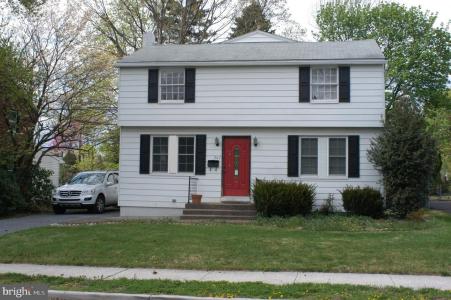 307 E Marble St, MECHANICSBURG, Pennsylvania 17055, USA