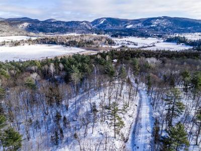 89 Mtée du Lac, Lac-Sainte-Marie, Quebec J0X 2Z0, CANADÁ
