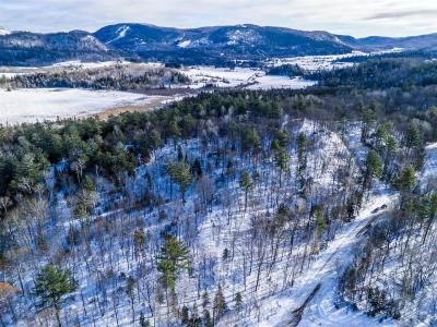 71  Mtée du Lac, Lac-Sainte-Marie, Quebec J0X 1Z0, CANADÁ