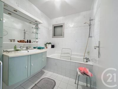 Nantes, Pays de la Loire 44300, France