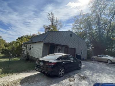 2480/2485 Meadville Lane, Carbondale, Illinois 62901, USA