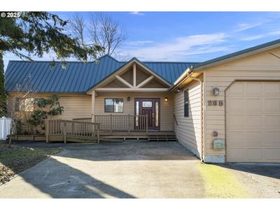 285 W Sunny Sands Rd, Cathlamet, Washington 98612, USA