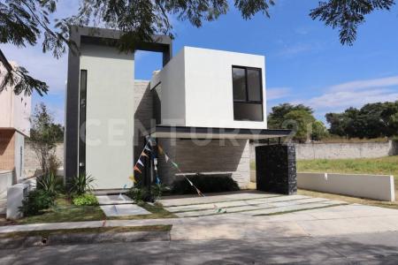 ALTOZANO Jacaranda 180,, Cuauhtemoc, Colima 28530, Mexico