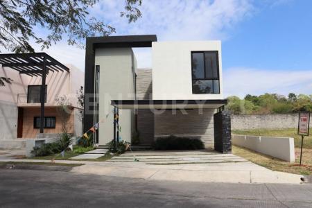 ALTOZANO Jacaranda 180,, Cuauhtemoc, Colima 28530, Messico