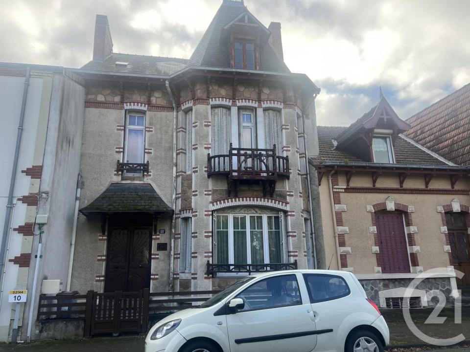 Neris Les Bains, Auvergne 03310, Frankreich