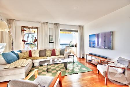 ניס, Provence-Alpes-Côte D'Azur 06200, צרפת 