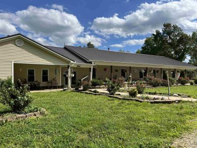 300 Baker Lane, Hawesville, Kentucky 42348, USA