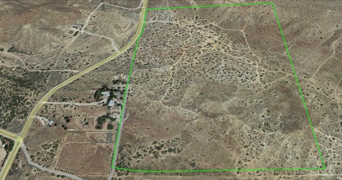 Barrel Springs And Emden Rd APN 3050-029-032, Littlerock, Калифорния 93543, Соединенные Штаты