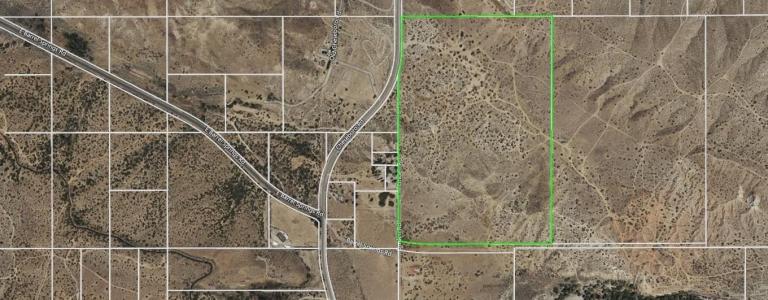 Barrel Springs And Emden Rd APN 3050-029-032, Littlerock, Калифорния 93543, Соединенные Штаты