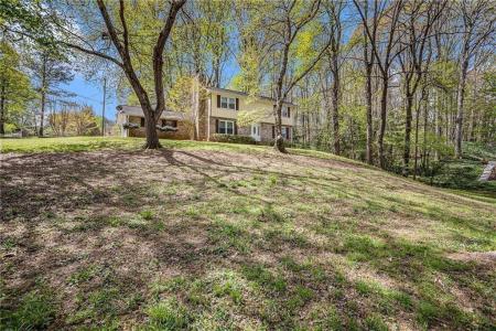 620 Oakstone Way, Roswell, Georgia 30075, Estados Unidos