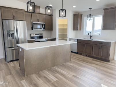 3326 Tyndale Drive, Bismarck, ND 58503, USA