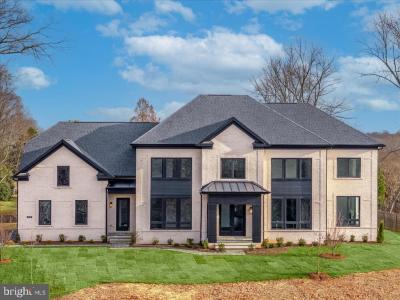 10832 Miller Road, Oakton, Virginia 22124, USA