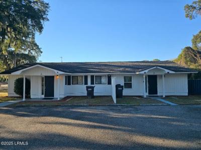 34 Savannah Highway, Beaufort, SC 29906, USA
