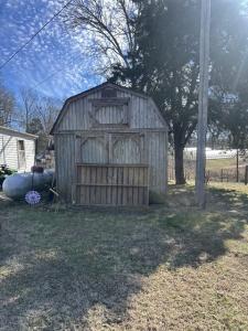 127 Antioch Rd, Bumpus Mills, Tennessee 37028, USA