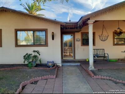 5530 Knoll Krest Dr, San Antonio, Texas 78242, USA