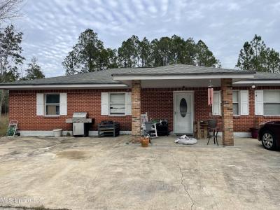 13056 Hudson Krohn Road, Biloxi, Mississippi 39532, USA