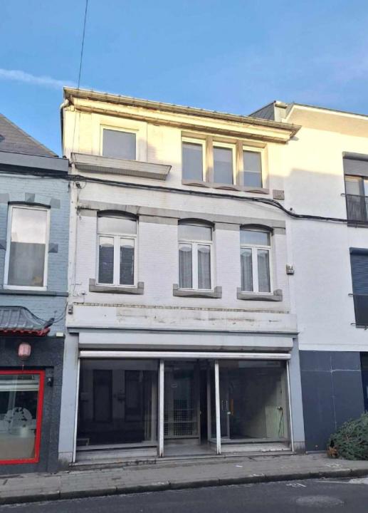 Rue Albert 1er, 246, Erquelinnes, 6560, ベルギー