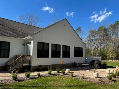 11293 Bayport Landing, Gloucester, Virginia 23061-2587