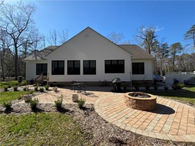 11293 Bayport Landing, Gloucester, Virginia 23061-2587