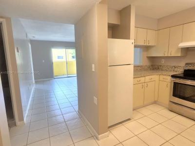 14961 SW 82nd Ln 21-202, Miami, Florida 33193