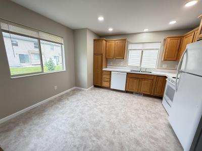 6215 Loretta, Midland, Michigan 48640, États-Unis