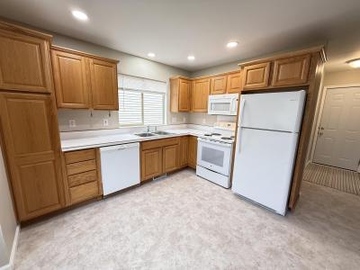 6215 Loretta, Midland, Michigan 48640, États-Unis