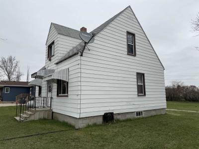 844 Opfer Ave, Lansford, North Dakota 58750