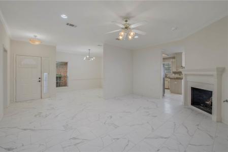 719 Brussels Drive, College Station, Texas 77845, USA