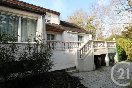 Gressy, Île-de-France 77410, France