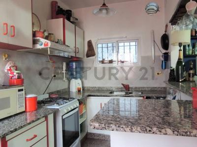 Curupayti 547, Luján, GBA Oeste 00001, Argentine
