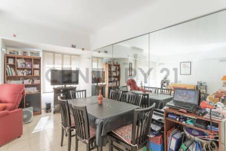 Corrientes 7 4200, Almagro, Capital Federal 00001, Argentina