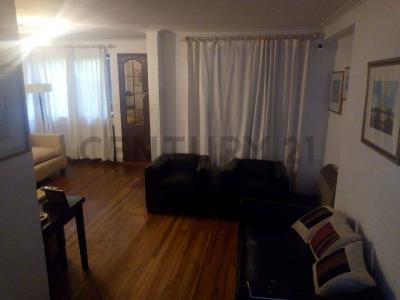 Azcuenaga 665, Ciudad de Santa Fe, Santa Fe 00001, Argentina
