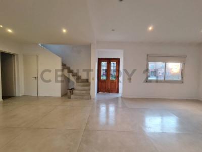 Italia 5043, Tigre, GBA Norte 00001, Argentina