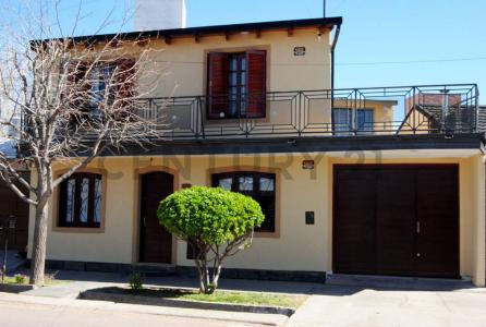 Edgidio Casnatti 940, San Rafael, Mendoza 00001, Argentina
