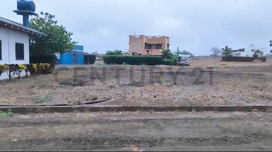 Urbanizacion San Jose, Sitio Rio Caña MZ 48, lote 5, Montecristi, Manabí 00001, Ecuador