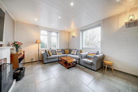 Rue de l'Oseraie 100, Châtelineau, 6200, Belgium
