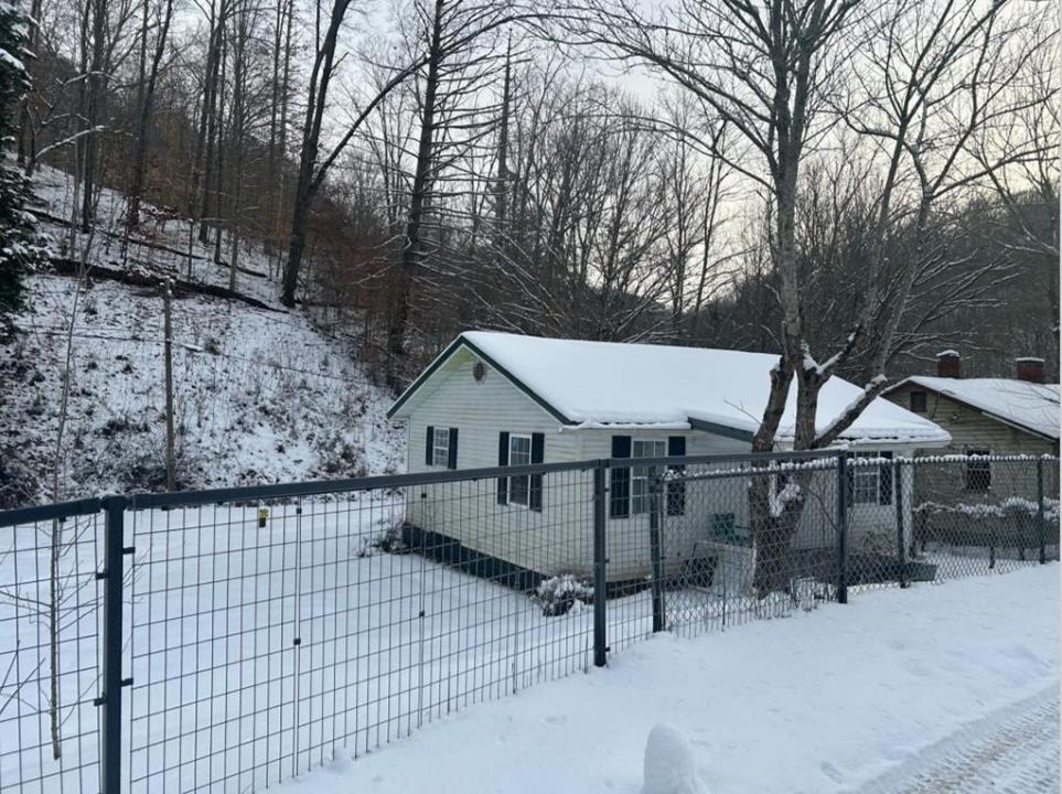 51 Akers Hollow Rd., Van Lear, Kentucky 41265, Amerika Birleşik Devletleri