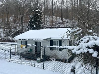 51 Akers Hollow Rd., Van Lear, Kentucky 41265, Amerika Birleşik Devletleri