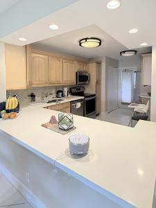 2601 S Palm Aire Drive 110, Pompano Beach, Floride 33069, États-Unis