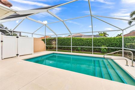 5508 Islandwalk Circle, Naples, Florida 34119
