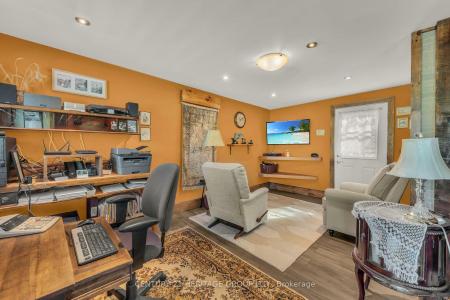35 CANAL BANK ROAD, Port Colborne, Ontario L3K 2M6, Canada
