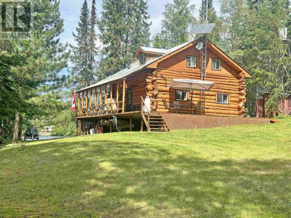 125 WINDIGOKAN LAKE RD, Beardmore, Ontario P0T 2G0, Canadá