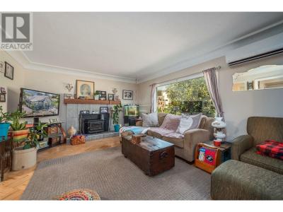 930 VERNON AVENUE, Penticton, Colombie-Britannique V2A 1P8, Canada