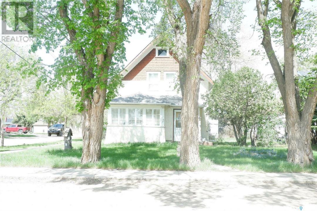 113 2ND AVENUE W, Mossbank, Saskatchewan S0H 3G0, CANADÁ